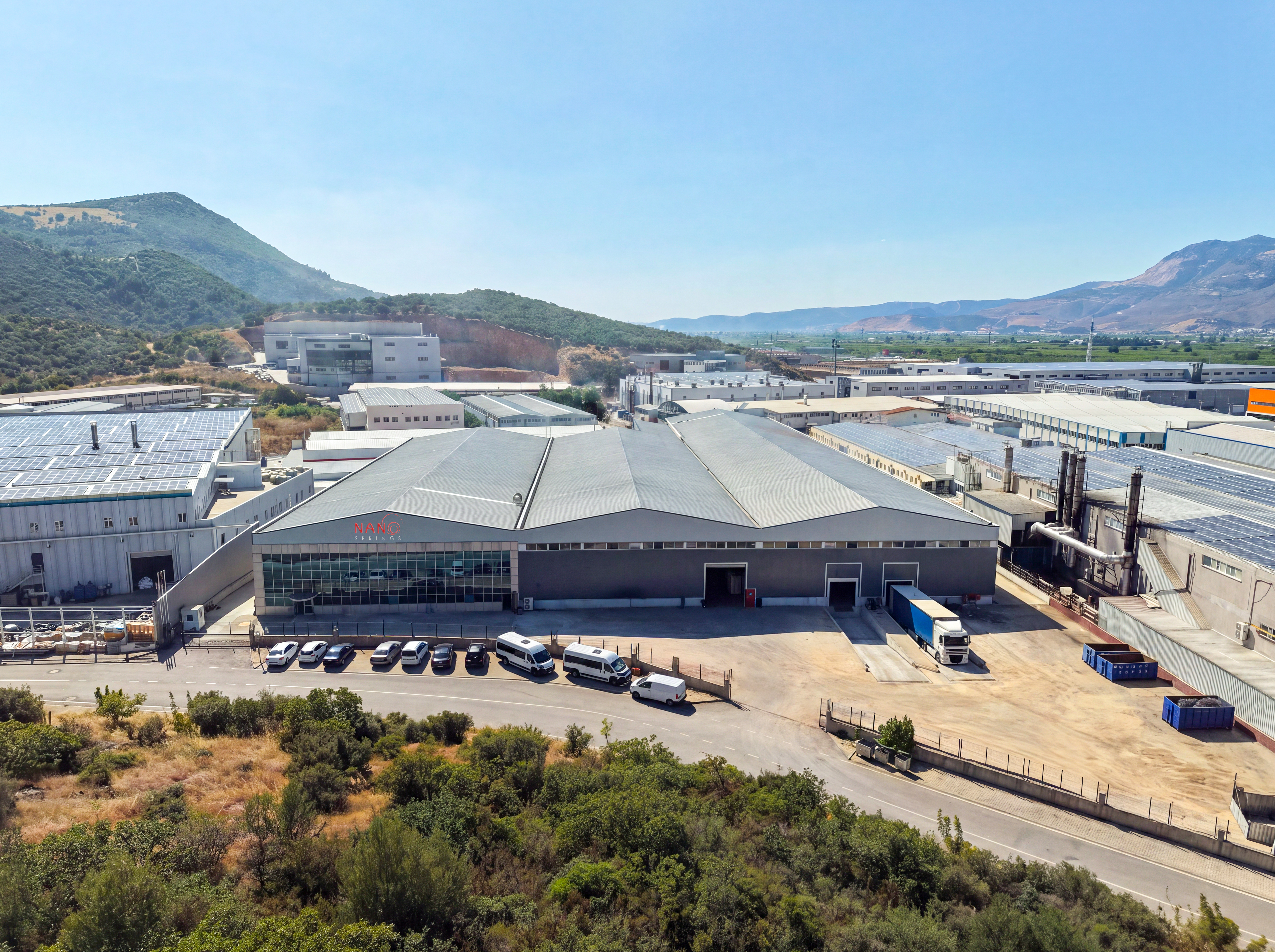 Nano Springs Fabrika - Ön Cephe